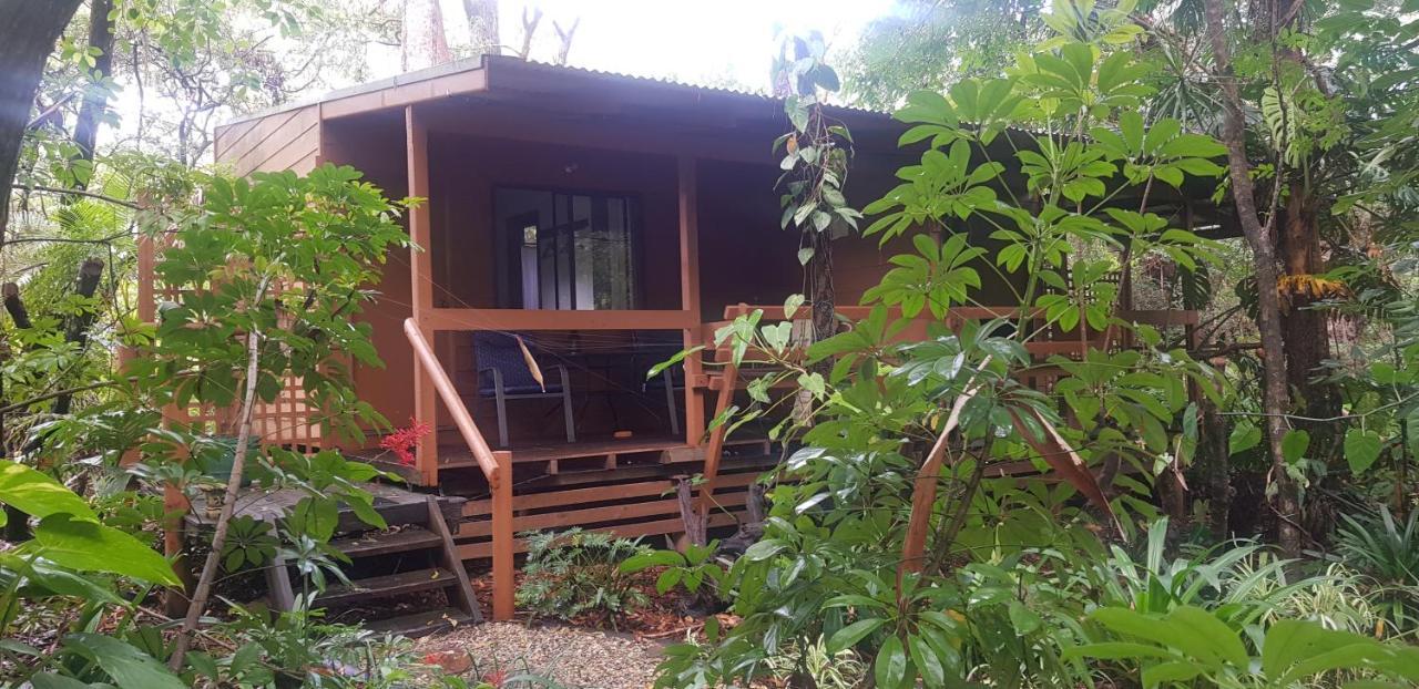 Samurai Beach Bungalows One Mile Exterior photo